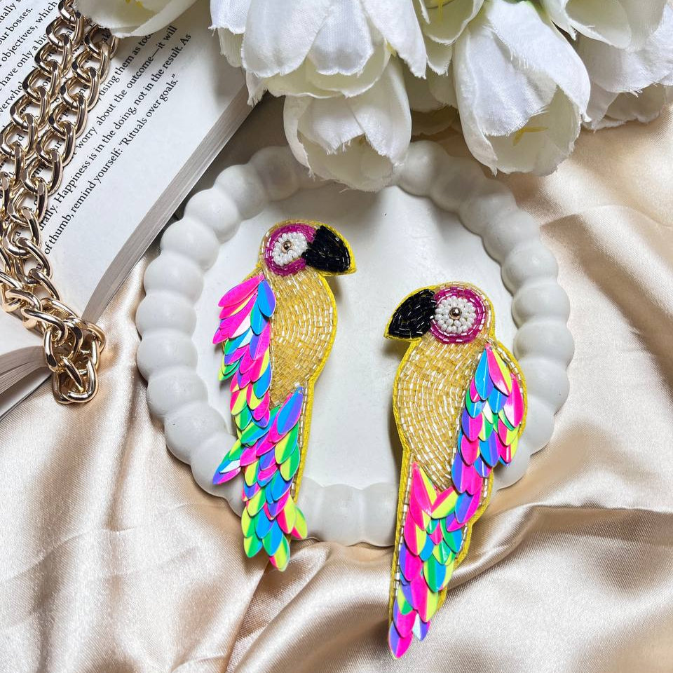 Parrot pop handmade beaded earrings #beaded #wholesale #price #india #tivra #tivracreation #india #madeinindia #delhi #earrings
