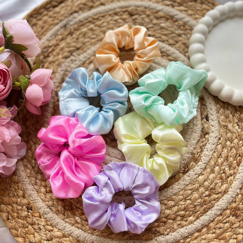 Pastel Dream Satin Scrunchies #PastelDreamScrunchies #tivracreation #tivra #SatinScrunchies #PastelScrunchies #HairAccessories #HairScrunchies #CuteScrunchies #TrendyScrunchies #SatinHairTie #ScrunchieLove #HairFashion