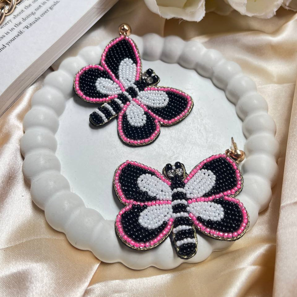 Tivra Creation’s Crazy Black Butterfly Handmade Beaded Earrings #PartyWearJewelry
#GlamLook #EarringsOfInstagram
#JewelryAddict #OOTDAccessories #StyleYourLook #ChicStatement #tivra #tivracreation