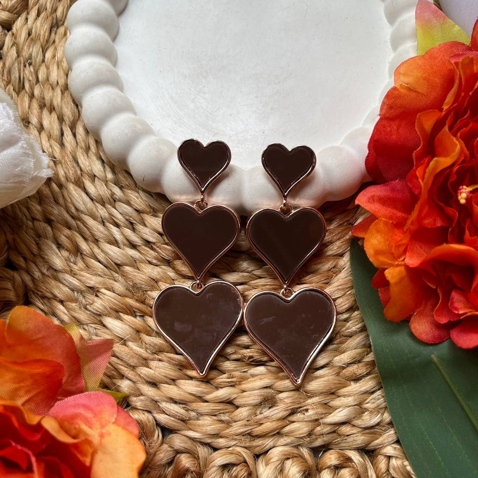 Choco Eternal Love Earrings EternalLoveEarrings
#TivraCreation
#TrendyEarrings
#StatementEarrings
#RomanticJewelry
#HeartEarrings
#ElegantStyle
#JewelryLovers
#EverydayGlam
#AffordableJewelry
#ShopifyJewelry
#AmazonFashion
#FlipkartStyle
#EcommerceJewelry
#OnlineShoppingIndia
#MadeInIndia
#DaintyEarrings
#GiftForHer
#ValentineGift
#JewelryAddict
#OOTDJewelry
#TikTokJewelry
#InstagramJewelry
#YouTubeStyle
#TrendyAccessories
#LoveInStyle
#MinimalJewelry
#ChicAndElegant
#ShopTheLook