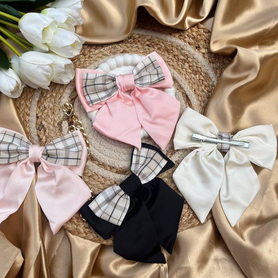 Classy Charm Bows